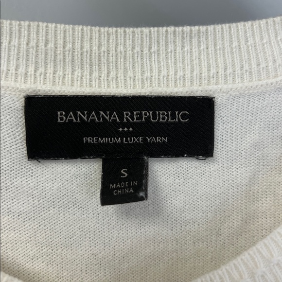 Banana Republic CLASSIC 90’s Ivory Button-Up Cardigan Sweater. Sz S - Picture 2 of 6